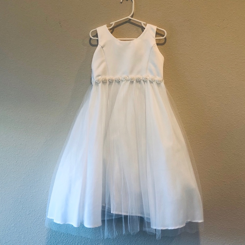 Beautiful flower girl dress